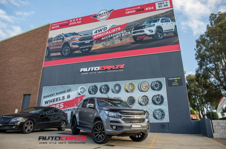 HOLDEN COLORADO GD05 BRONZE DARK TINT WITH MATTE BLACK